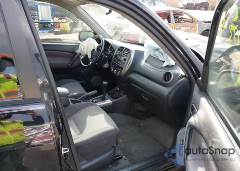 2005 Toyota Rav4 from USA, damaged, VIN JTEHD20V856033018